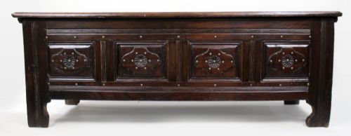ANTIQUE 18TH CENTURY FRENCH PROVINCIAL OAK COFFER CHEST - ADDITIONAL PHOTO 3