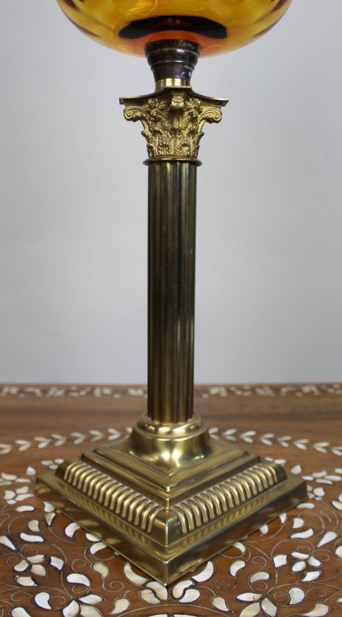 VICTORIAN BRASS OIL LAMP WITH AMBER GLASS FONT - ADDITIONAL PHOTO 9