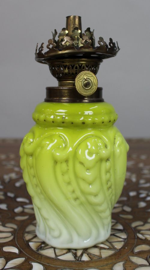 VICTORIAN YELLOW OPALINE GLASS OIL LAMP WITH BRASS BURNER