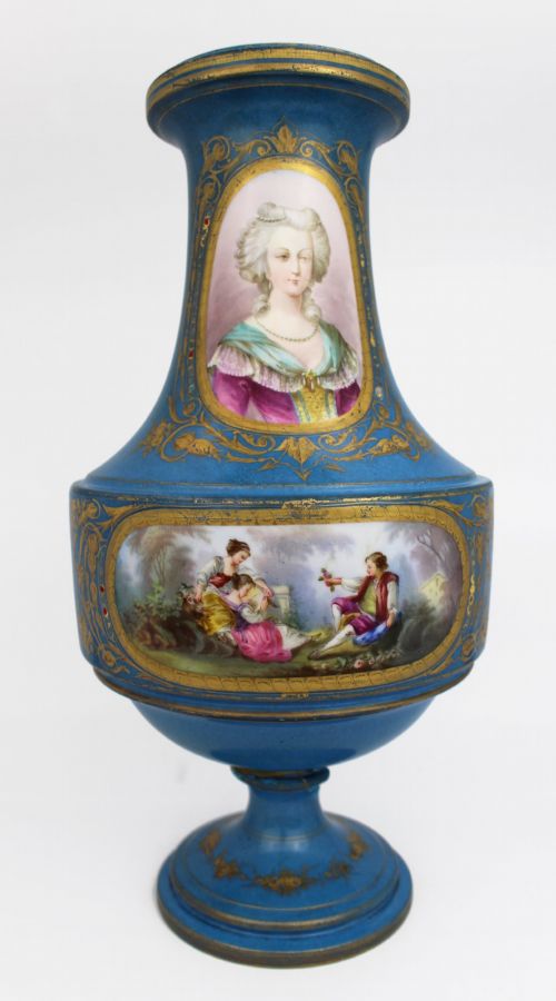 LATE 19TH CENTURY SVRESSTYLE BLEU CLESTE PORCELAIN VASE - ADDITIONAL PHOTO 9