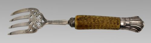 EDWARDIAN SOLID SILVER AND BONE HANDLED BREAD FORK SHEFFIELD 1907 - ADDITIONAL PHOTO 1