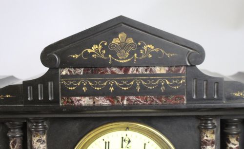 HIGH VICTORIAN BLACK MARBLE MANTEL CLOCK WITH ROUGE MARBLE COLUMNS BY F MARTI PARIS C1860 - ADDITIONAL PHOTO 3