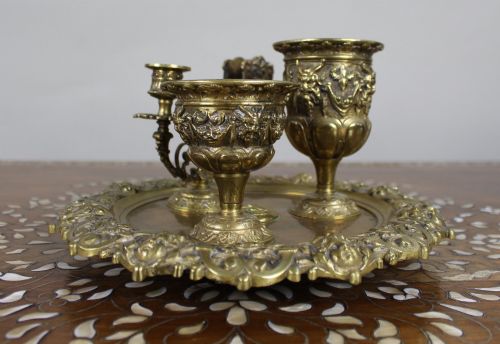 19TH CENTURY ENGLISH BRASS INKWELL WRITING DESK SET C1880