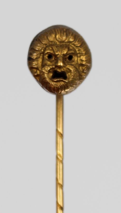 ANTIQUE HIGH CARAT GOLD VICTORIAN CLASSICAL MASK MOTIF STICK PIN C1880 - ADDITIONAL PHOTO 4