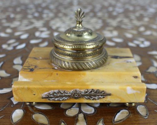 SIENA MARBLE AND ORMOLU INKWELL C1900 - ADDITIONAL PHOTO 1