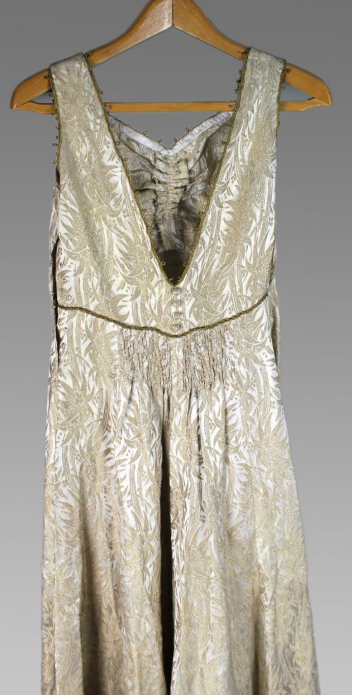 EDWARDIAN SILK BROCADE DRESS AND JACKET ENSEMBLE - ADDITIONAL PHOTO 4