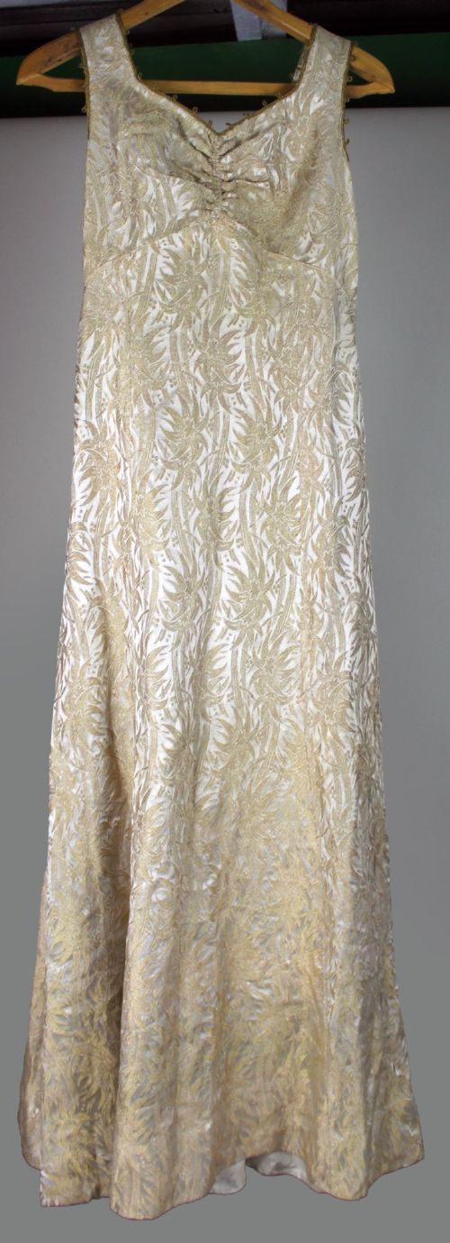 EDWARDIAN SILK BROCADE DRESS AND JACKET ENSEMBLE - ADDITIONAL PHOTO 5
