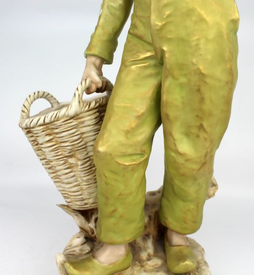 ANTIQUE ROYAL DUX BOHEMIA FIGURE MODEL 1009 CIRCA 1910 - ADDITIONAL PHOTO 6