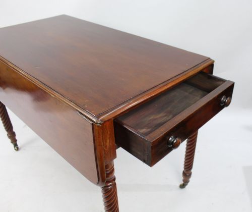 VICTORIAN MAHOGANY PEMBROKE TABLE - ADDITIONAL PHOTO 8