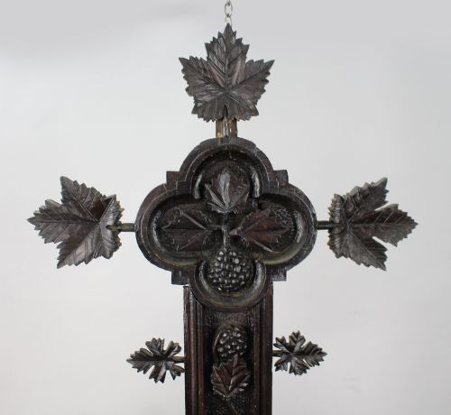 19TH CENTURY CARVED BLACK FOREST CROSS - ADDITIONAL PHOTO 2