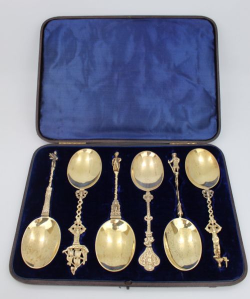 Fine Cased Set of Six Silver-gilt Apostle Spoons by Deakin & Francis – Birmingham, 1919