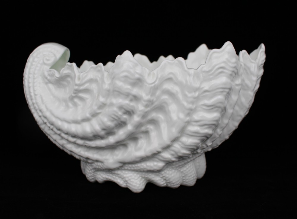 Large Coalport Porcelain Shell Form Sweet Dish c.1890