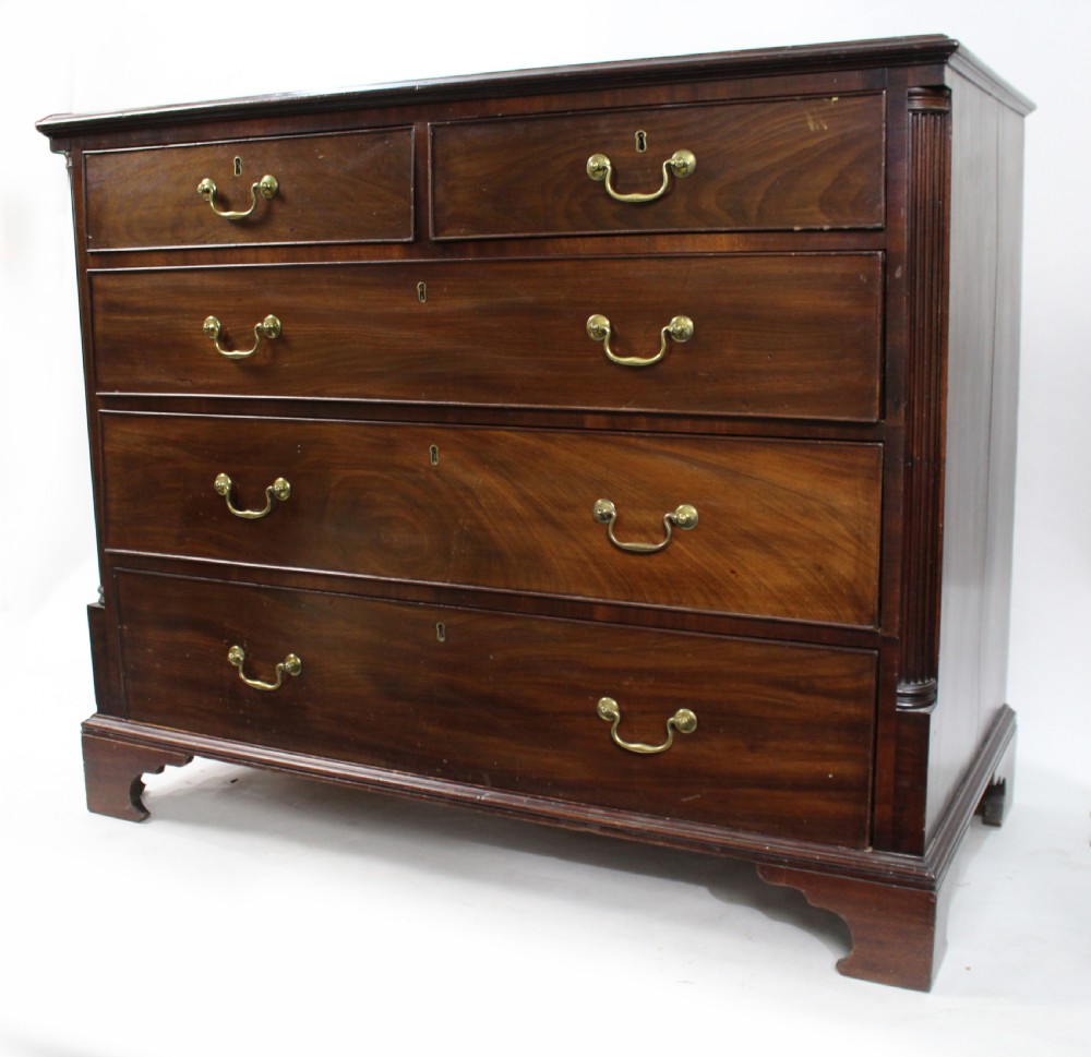 George III Cuban Mahogany Chest of Drawers c.1780