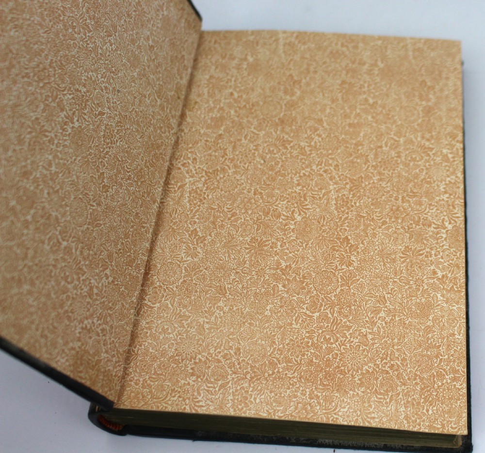 Pair of Antique Leather-Bound Books – The Casquet of Literature, Volumes II & VI View III