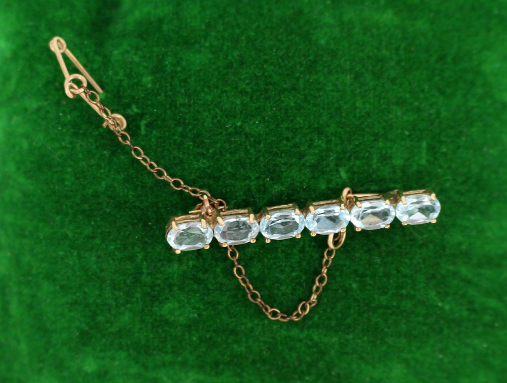 Edwardian 9ct Gold & Aquamarine Bar Brooch View IV