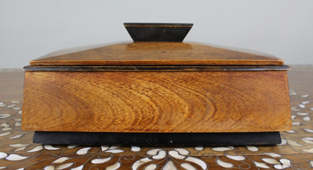 Early 20th Century Arts & Crafts Walnut Box