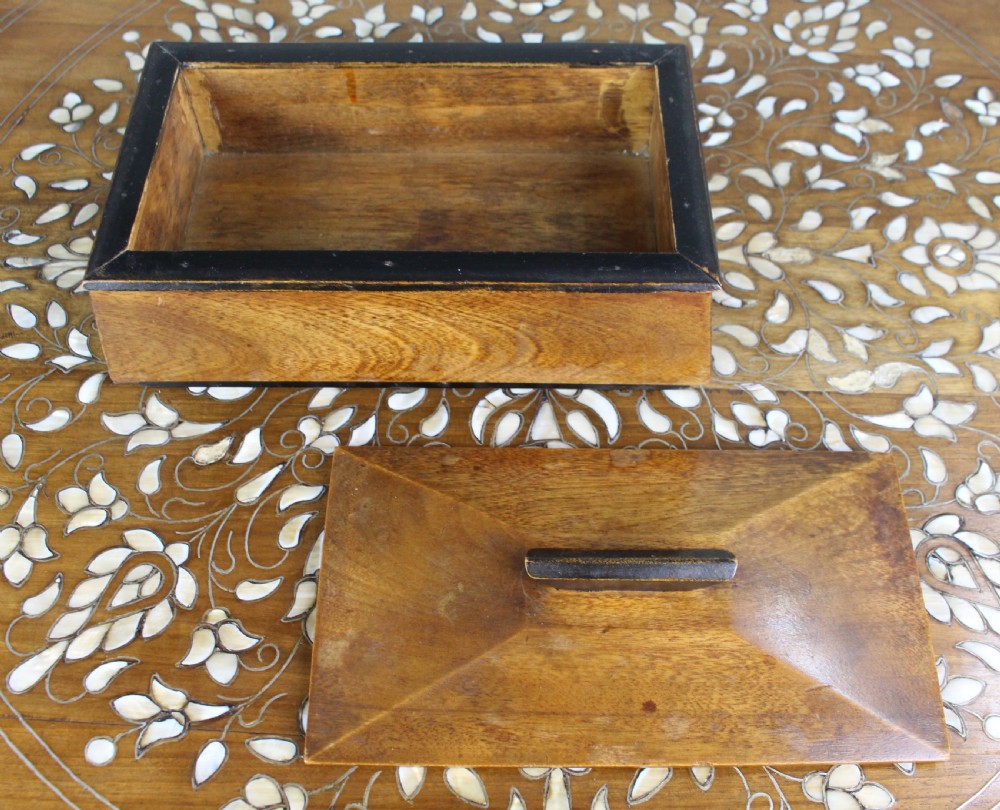 Early 20th Century Arts & Crafts Walnut Box View VI