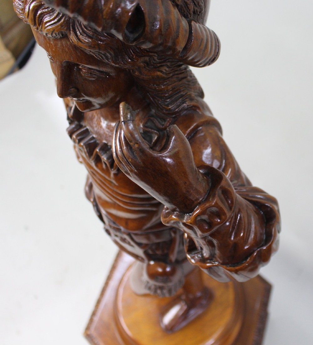 Italian Renaissance Revival Carved Hardwood Figure circa 1900 View IX