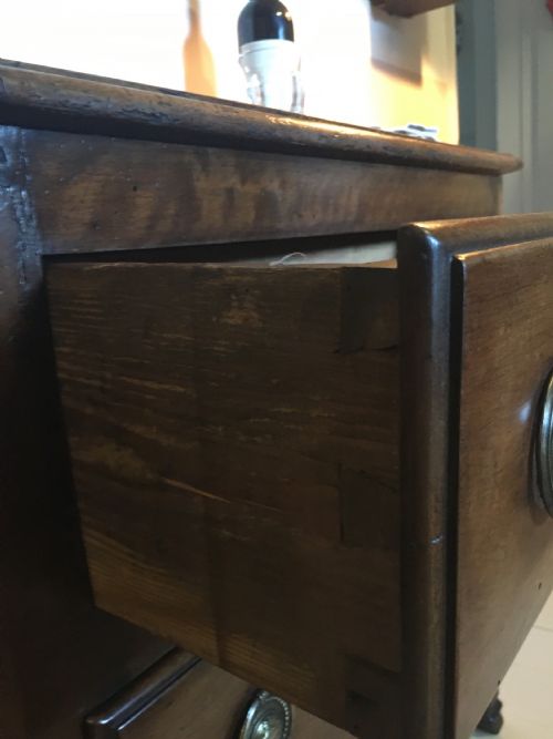 FRENCH CHEST OF DRAWERS - ADDITIONAL PHOTO 3
