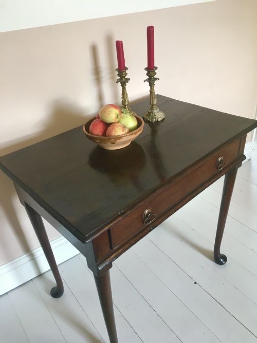 18TH CENTURY OAK SIDE TABLE - ADDITIONAL PHOTO 1