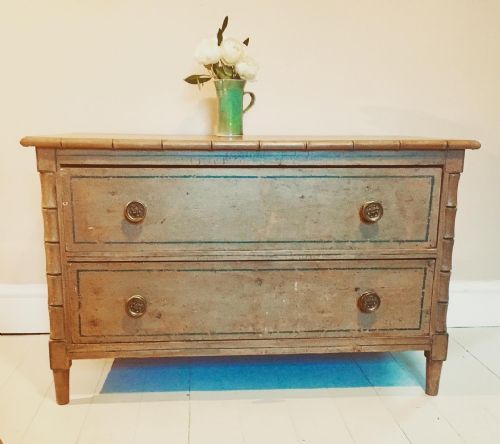 french faux bamboo chest of drawers - CATEGORY: ANTIQUE CHEST OF DRAWERS - DATED 19TH CENTURY