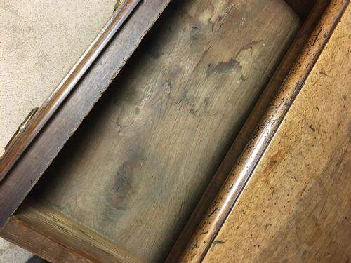 FRENCH CHEST OF DRAWERS - ADDITIONAL PHOTO 15