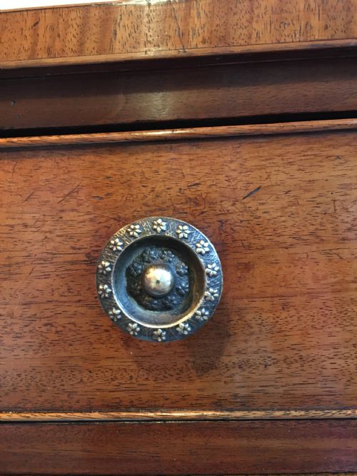 REGENCY MAHOGANY CHEST OF DRAWERS - ADDITIONAL PHOTO 3