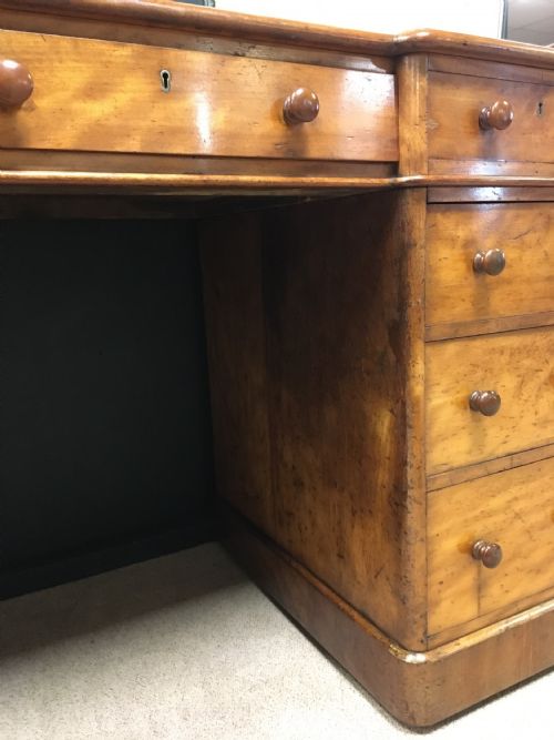 HEALS OF LONDON SATIN BIRCH PEDESTAL DESK - ADDITIONAL PHOTO 8