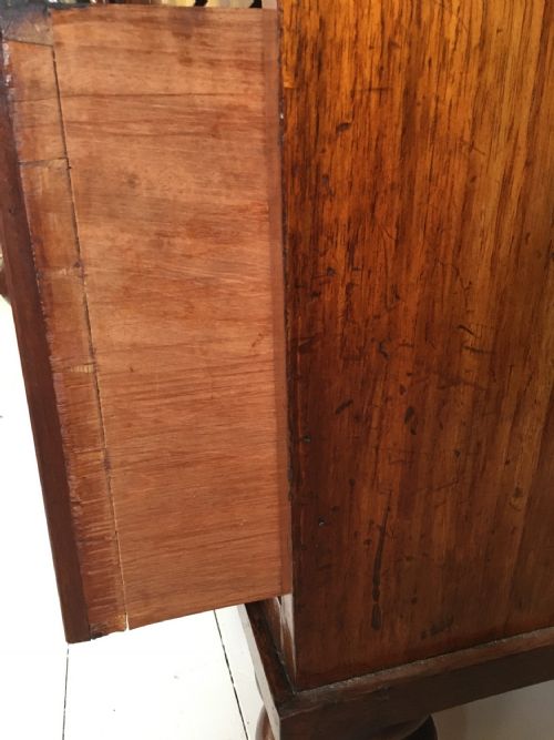 MAHOGANY CHEST OF DRAWERS - ADDITIONAL PHOTO 5