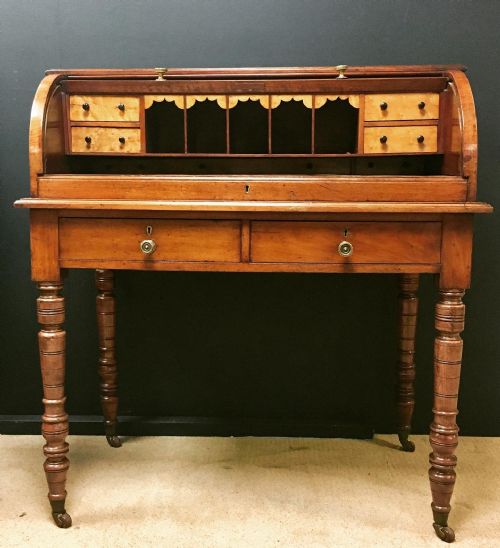 19th century walnut desk - CATEGORY: ANTIQUE BUREAU - DATED 19TH CENTURY