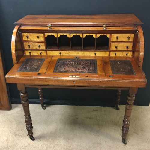 19TH CENTURY WALNUT DESK - ADDITIONAL PHOTO 15