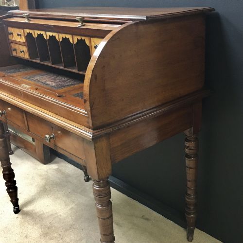 19TH CENTURY WALNUT DESK - ADDITIONAL PHOTO 16