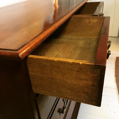 GEORGIAN MAHOGANY CHEST OF DRAWERS - ADDITIONAL PHOTO 4