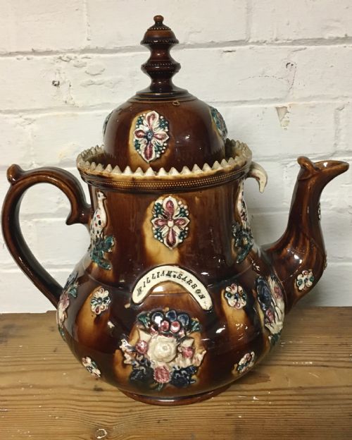 victorian bargeware teapot - CATEGORY: ANTIQUE CERAMICS - DATED VICTORIAN
