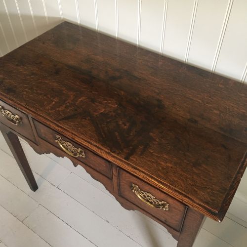GEORGIAN OAK LOWBOY SIDETABLE - ADDITIONAL PHOTO 2