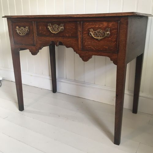 GEORGIAN OAK LOWBOY SIDETABLE - ADDITIONAL PHOTO 4