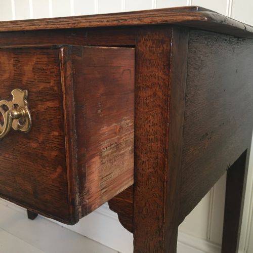 GEORGIAN OAK LOWBOY SIDETABLE - ADDITIONAL PHOTO 6