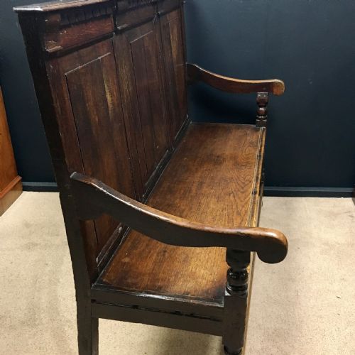 18TH CENTURY OAK SETTLE - ADDITIONAL PHOTO 4