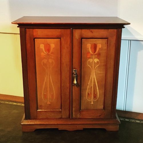 arts and crafts cabinet - CATEGORY: ANTIQUE CUPBOARDS - DATED 19TH CENTURY