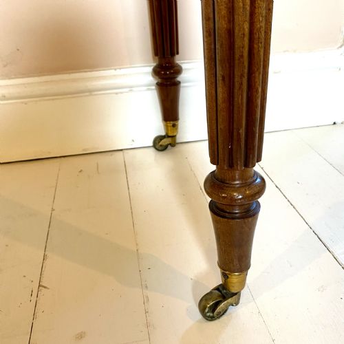 19TH CENTURY MAHOGANY WRITING SIDE TABLE - ADDITIONAL PHOTO 3