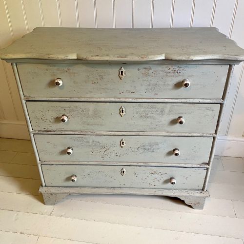 19TH CENTURY CONTINENTAL PAINTED CHEST OF DRAWERS - ADDITIONAL PHOTO 1