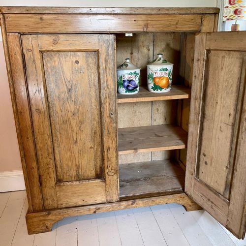 VICTORIAN PINE CUPBOARD - ADDITIONAL PHOTO 2