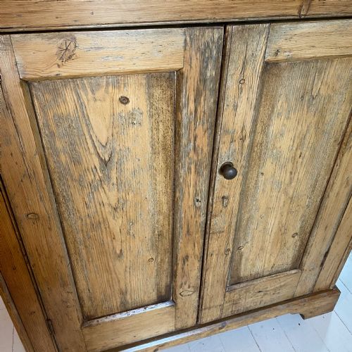 VICTORIAN PINE CUPBOARD - ADDITIONAL PHOTO 6