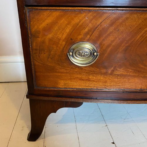 19TH CENTURY BOW FRONT CHEST OF DRAWERS - ADDITIONAL PHOTO 3