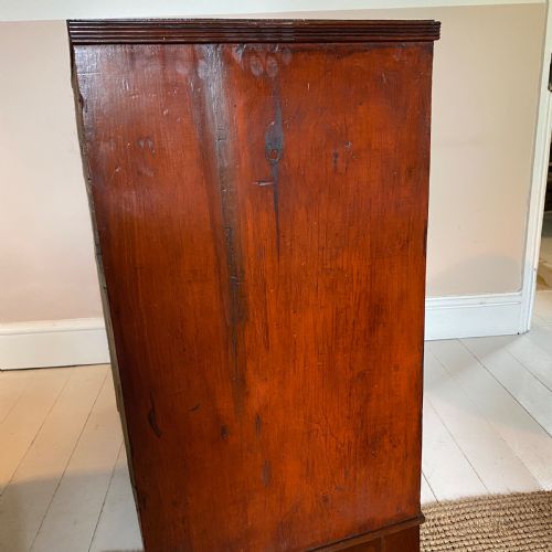 19TH CENTURY BOW FRONT CHEST OF DRAWERS - ADDITIONAL PHOTO 10