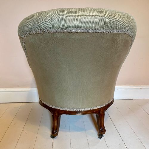 19TH CENTURY WALNUT BUTTON BACK CHAIR - ADDITIONAL PHOTO 7