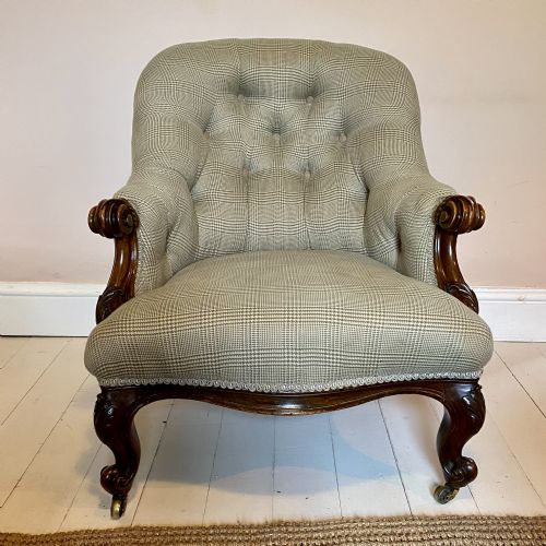 19TH CENTURY WALNUT BUTTON BACK CHAIR - ADDITIONAL PHOTO 9