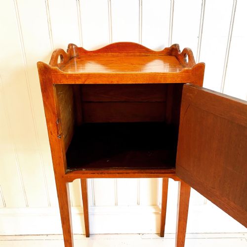 GEORGE LL FRUITWOOD BEDSIDE CUPBOARD - ADDITIONAL PHOTO 5
