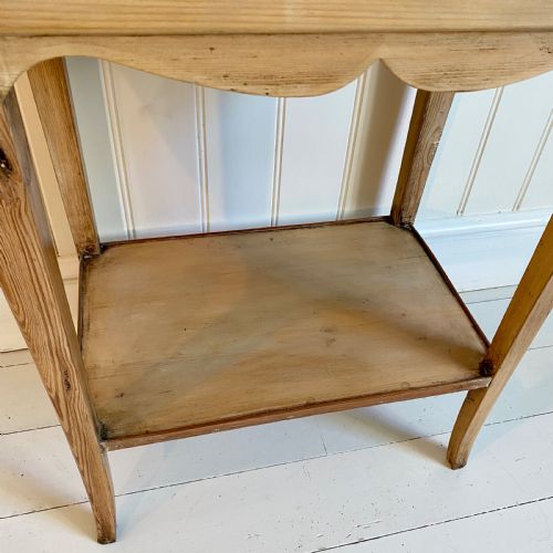 19TH CENTURY FRENCH PINE TABLE - ADDITIONAL PHOTO 4