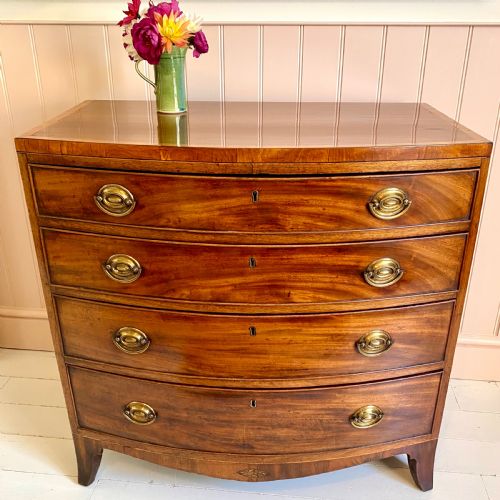 regency mahogany bow front chest of drawers - CATEGORY: ANTIQUE CHEST OF DRAWERS - DATED REGENCY